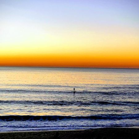 The Shore At Seaside Paradise - Cozy Patio On The Promenade Espinho  Bagian luar foto