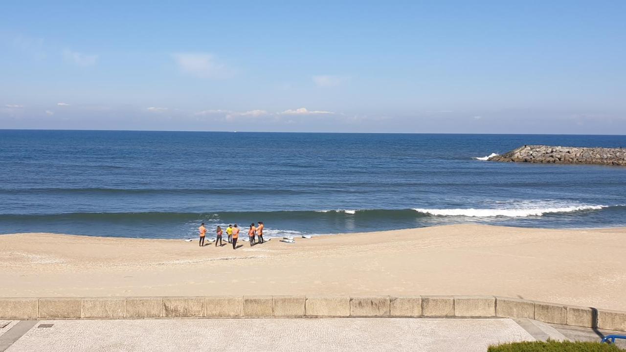 The Shore At Seaside Paradise - Cozy Patio On The Promenade Espinho  Bagian luar foto